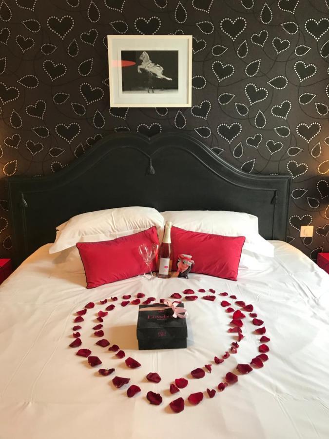 The Originals Boutique, Hotel Le Londres, Saumur Exterior foto